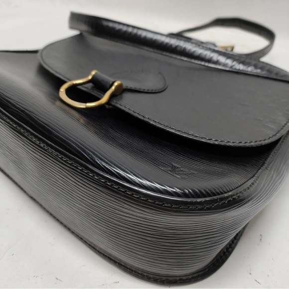 Louis Vuitton LV Crossbody Bag Saint Cloud - Picture 5 of 10